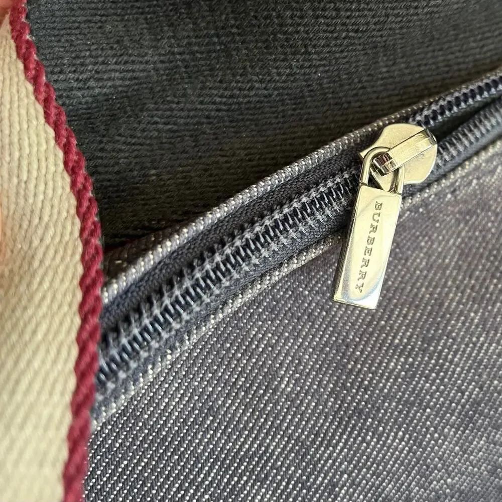Burberry Vintage Y2K Denim Blue Icon Stripe Leather Strap Hobo Shoulder Bag
